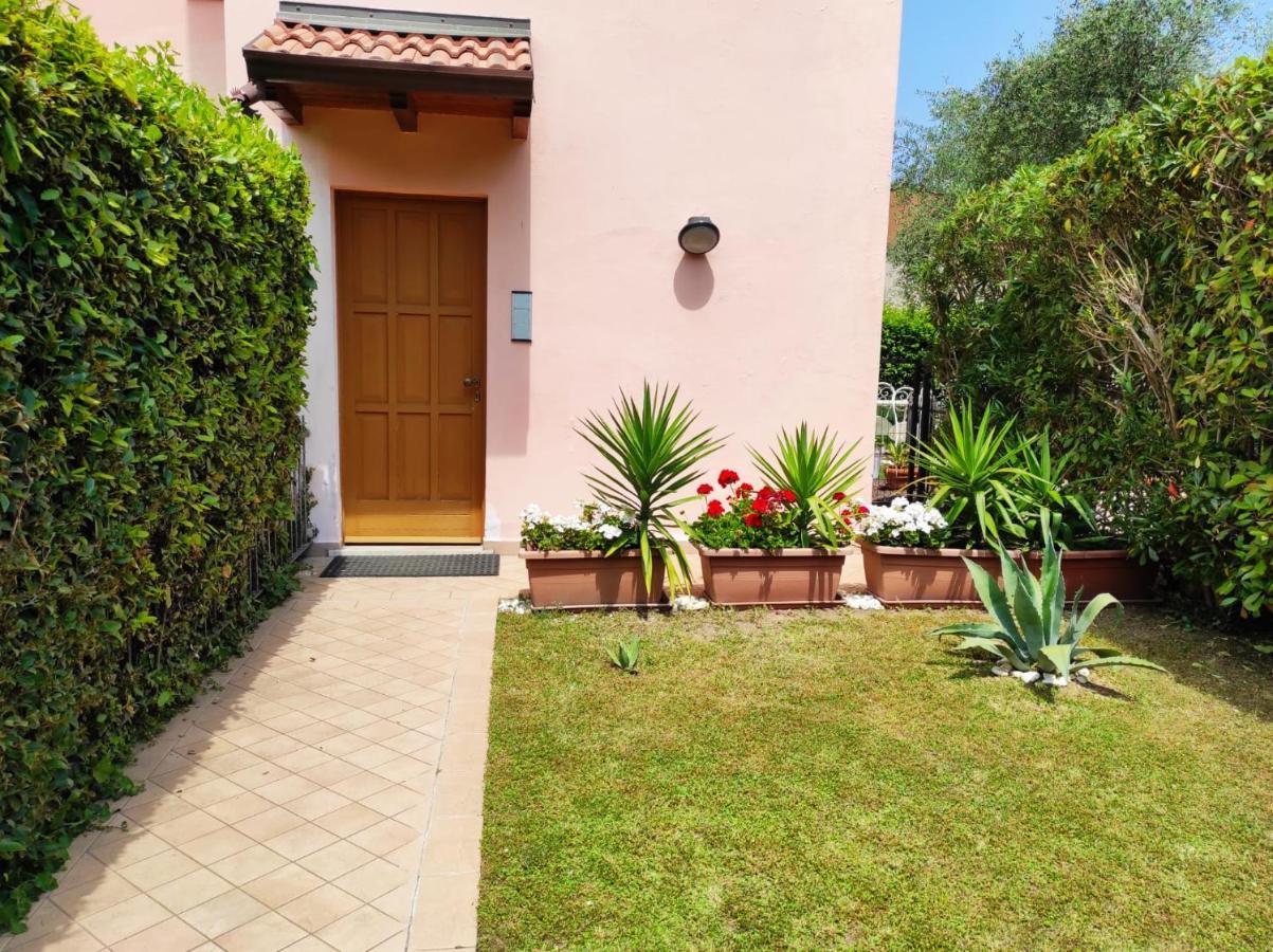 Maison Olive Desenzano del Garda Exterior foto